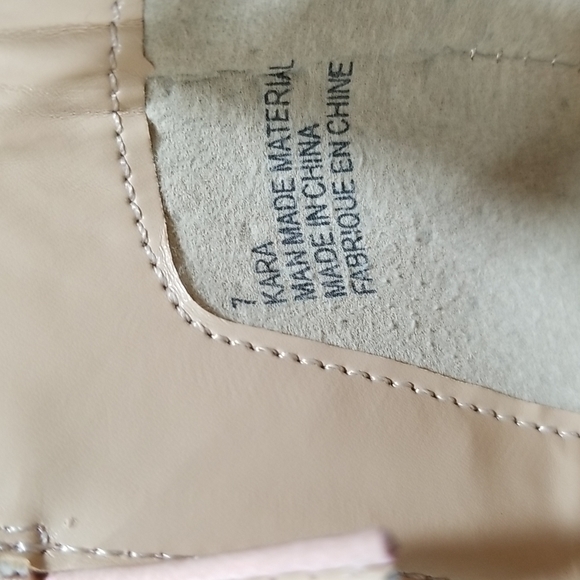 Expression Lucite Kara Heels Size 7 Faux Pink Suede - Picture 5 of 6